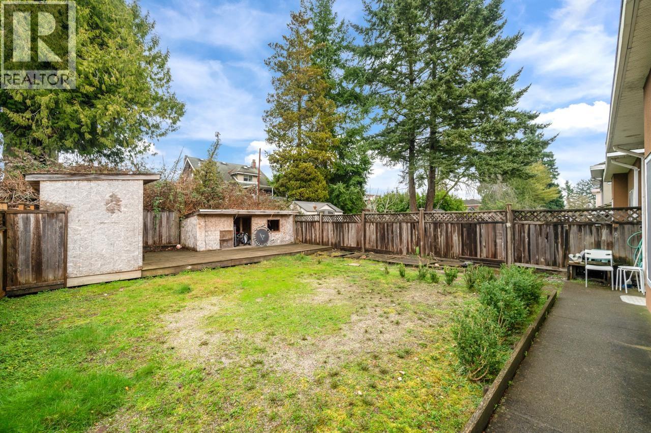 5989 Rumble Street, Burnaby, British Columbia  V5J 2C6 - Photo 23 - R3153956