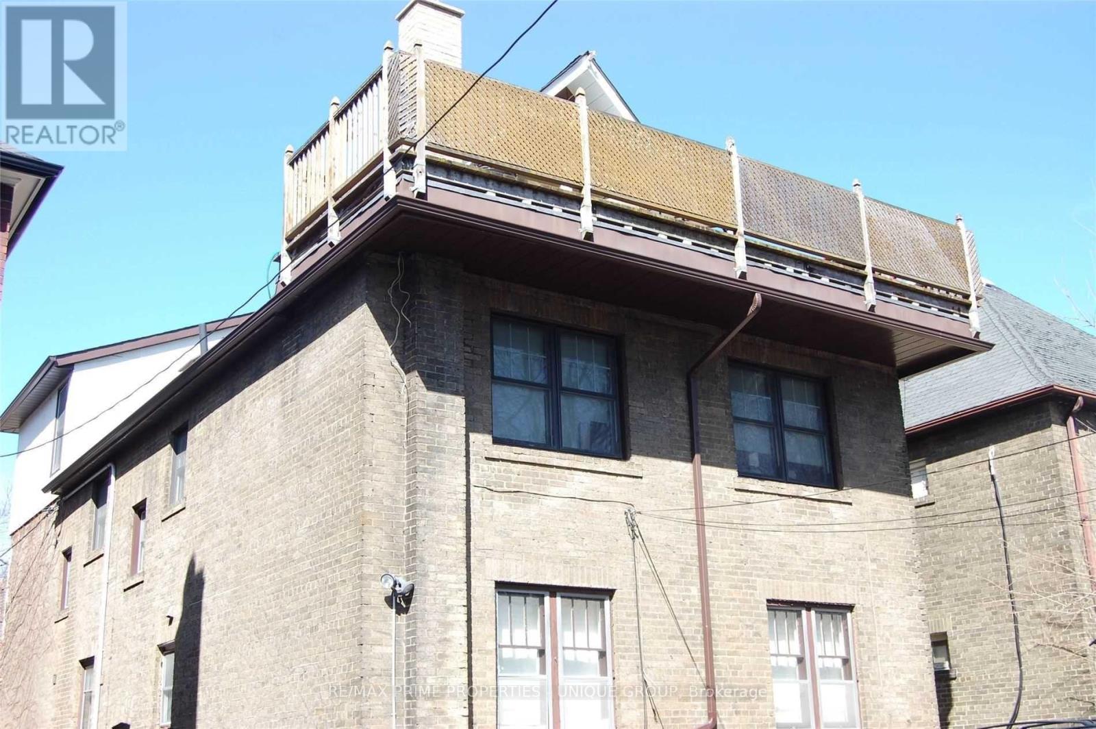 Upper - 39 Whitehall Road, Toronto, Ontario  M4W 2C5 - Photo 12 - C13580270