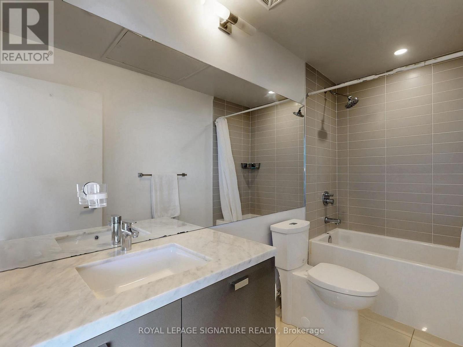 2601 - 290 Adelaide Street W, Toronto, Ontario  M5V 1P6 - Photo 12 - C13653856