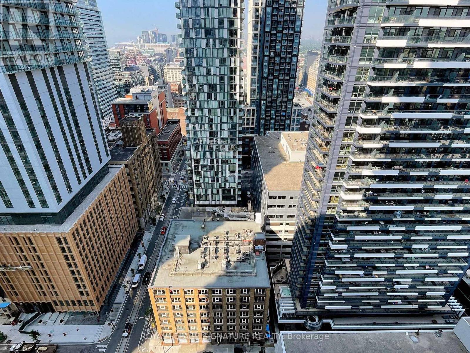 2601 - 290 Adelaide Street W, Toronto, Ontario  M5V 1P6 - Photo 14 - C13653856