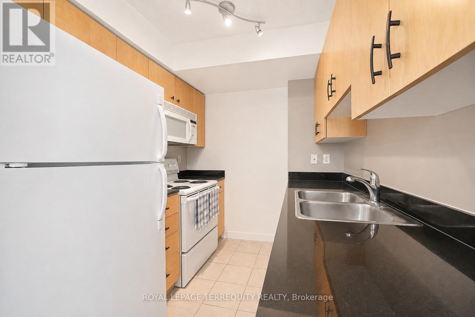 2907 - 397 Front Street W, Toronto, Ontario  M5V 3S1 - Photo 3 - C13653864