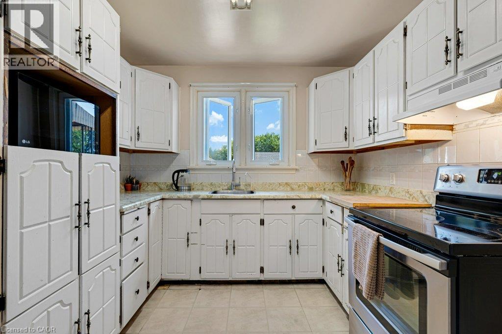86 Christopher Drive, Cambridge, Ontario  N1R 4S4 - Photo 7 - 40849908