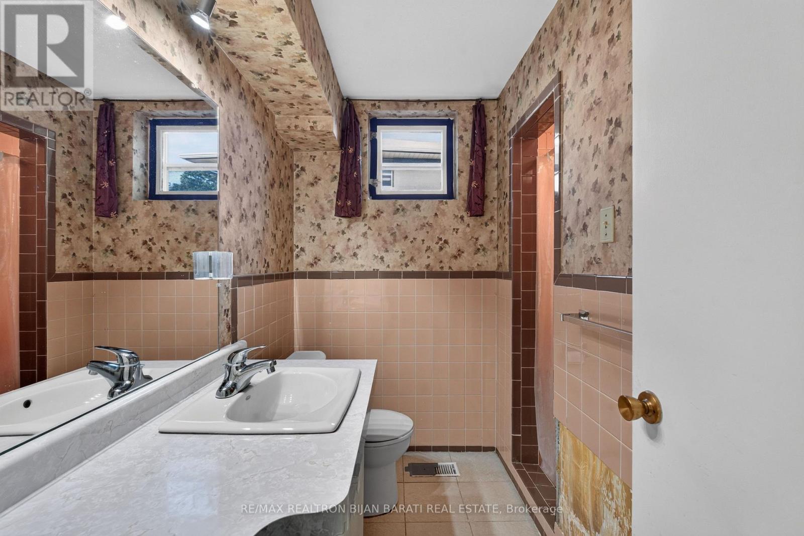 14 Heathview Avenue, Toronto, Ontario  M2K 2C1 - Photo 32 - C13540148