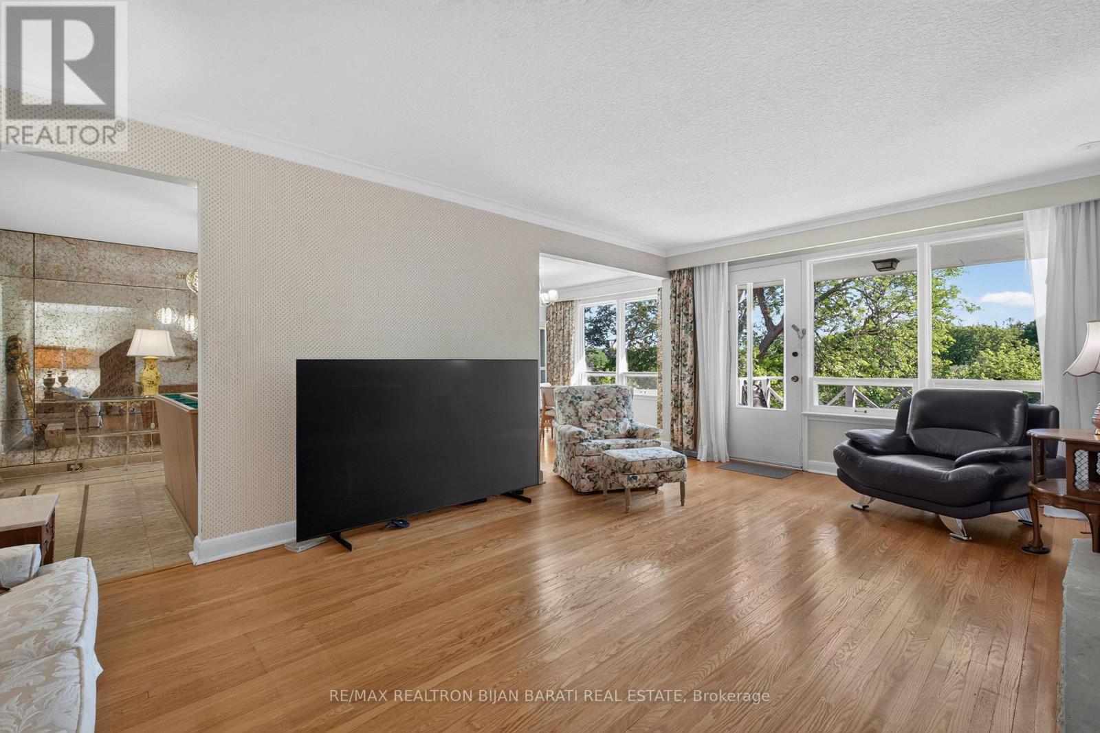 14 Heathview Avenue, Toronto, Ontario  M2K 2C1 - Photo 5 - C13540148
