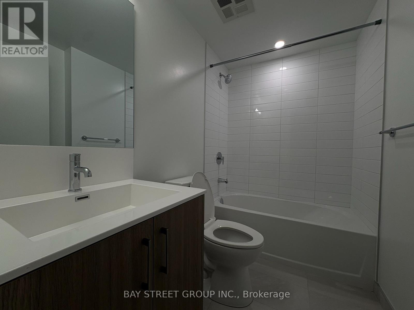1122 - 4010 Eglinton Avenue W, Toronto, Ontario  M9A 0G5 - Photo 10 - W13653872
