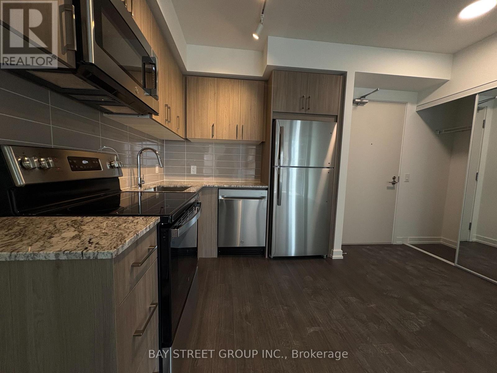 1122 - 4010 Eglinton Avenue W, Toronto, Ontario  M9A 0G5 - Photo 6 - W13653872