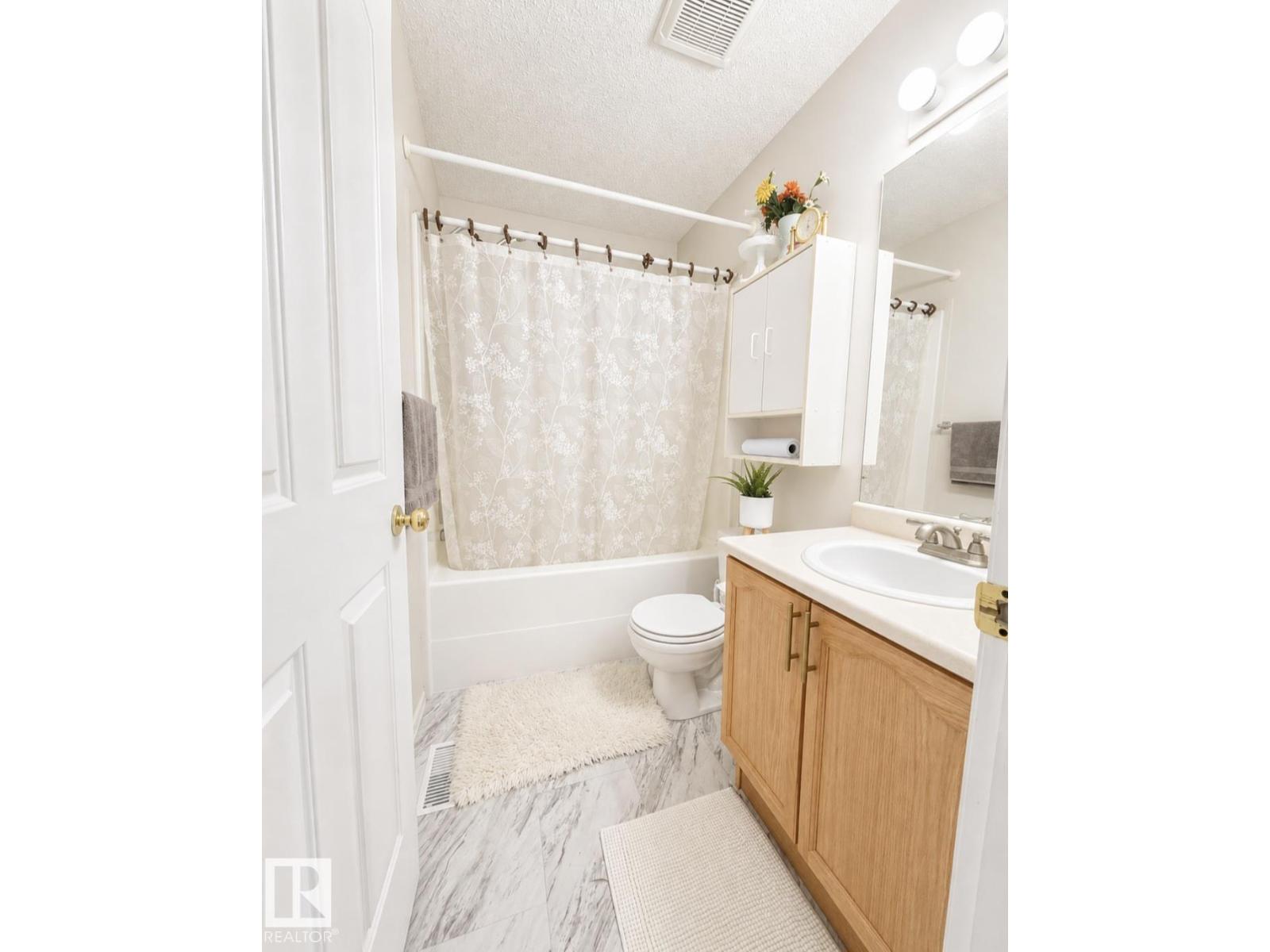 3236 27 Av Nw, Edmonton, Alberta  T6T 1P8 - Photo 12 - E4501112