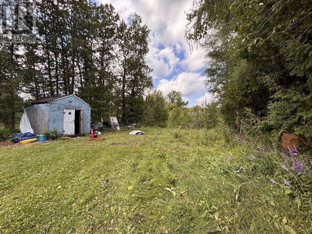 71 Manitou Rd, Manitouwadge, Ontario  P0T 2C0 - Photo 6 - TB2600719