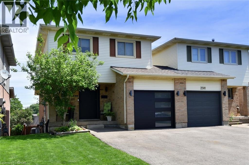 2499 Whittaker Drive, Burlington, Ontario  L7P 4P9 - Photo 2 - 40836753