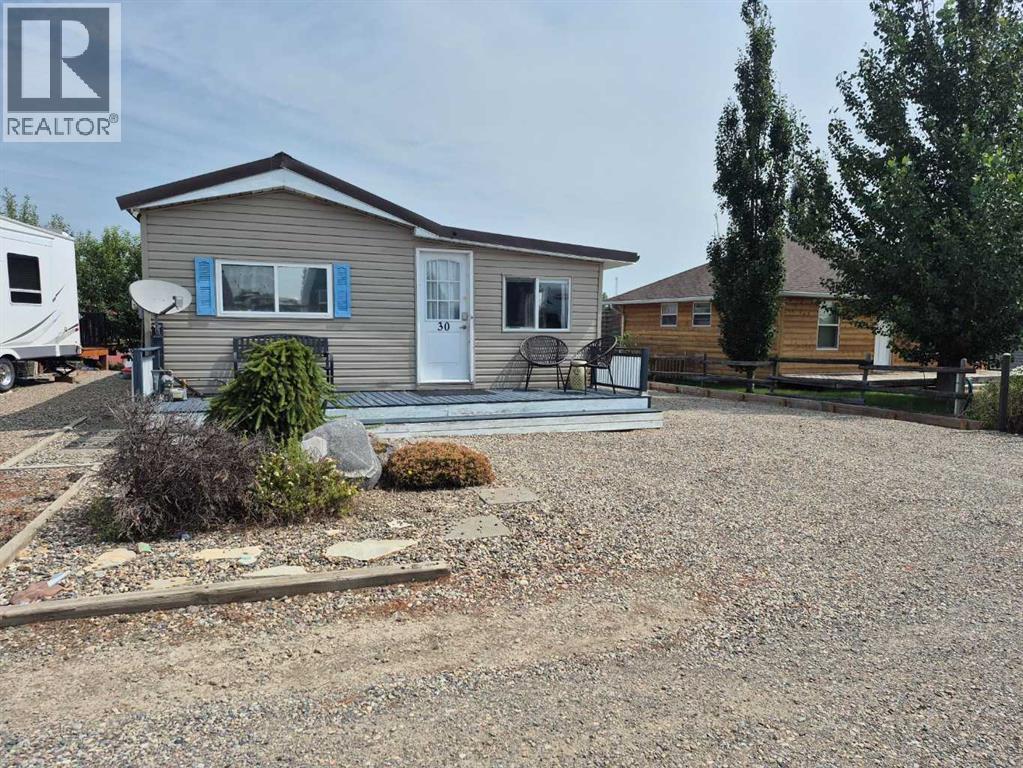 30 Mount Vista Drive, Cardston, Alberta  T0K 1E0 - Photo 1 - A2329301