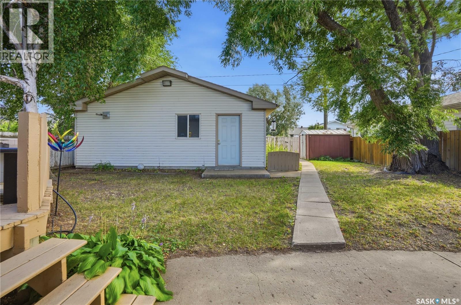 1409 Duffield Street W, Moose Jaw, Saskatchewan  S6H 5K5 - Photo 38 - SK044695