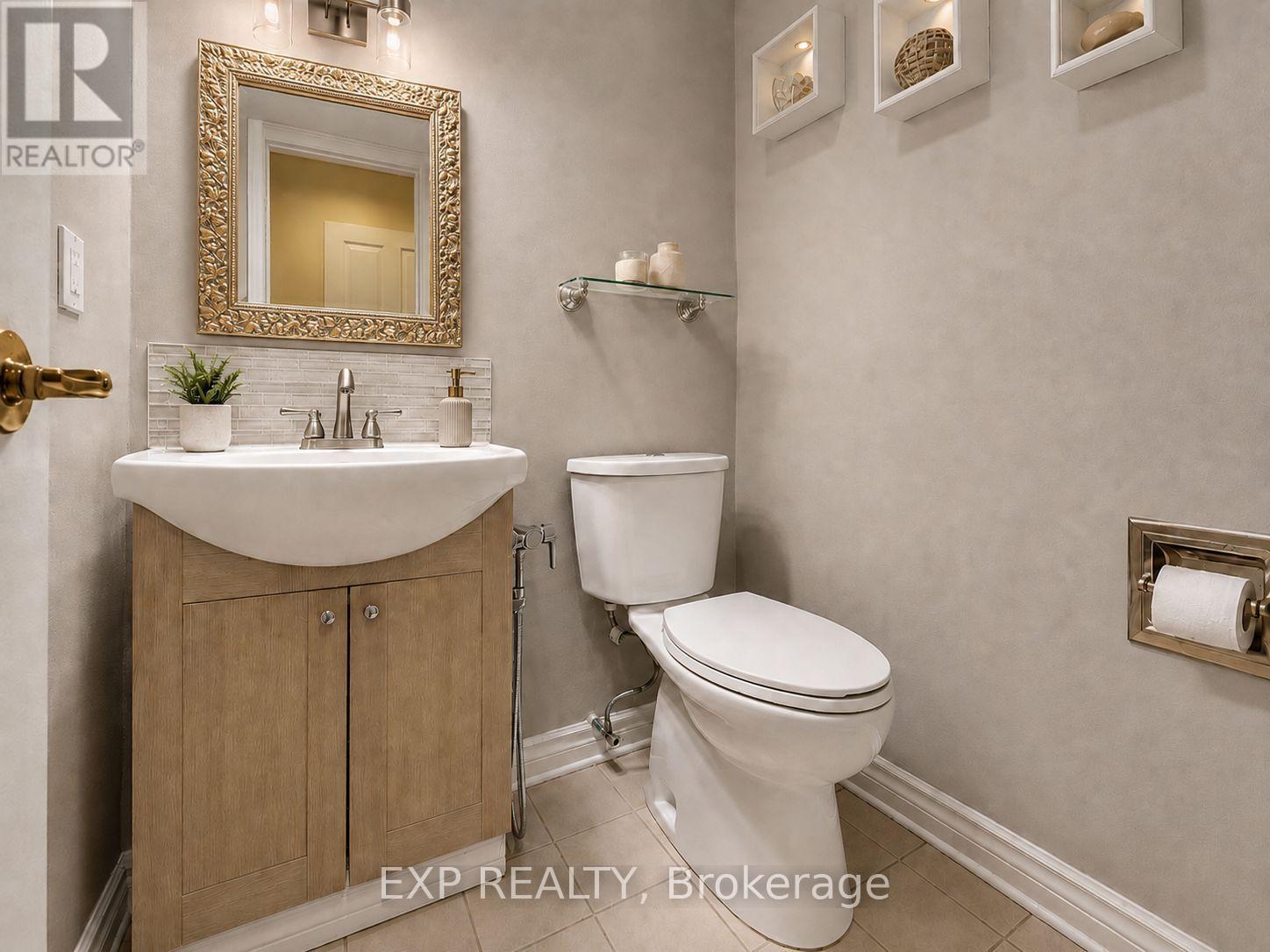 5 Hyde Park Drive, Richmond Hill, Ontario  L4B 1V3 - Photo 8 - N13645590
