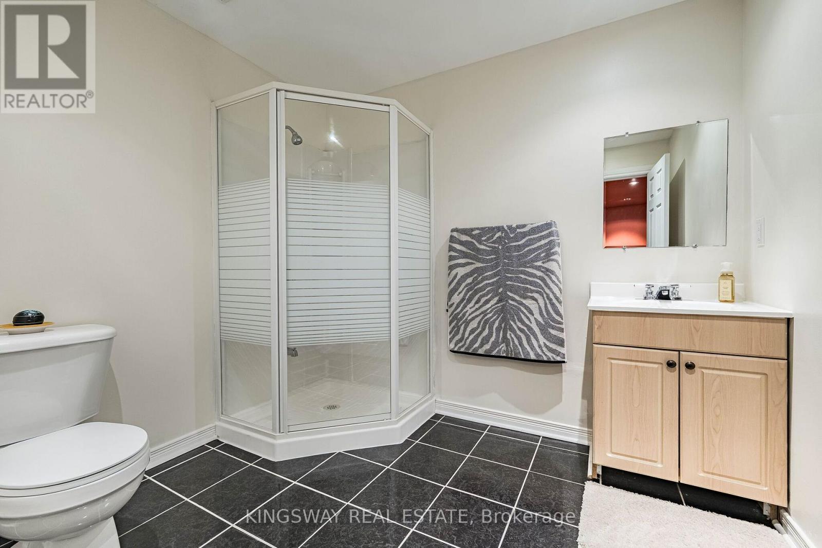3598 Fountain Park Avenue, Mississauga, Ontario  L5M 7G1 - Photo 33 - W13643428