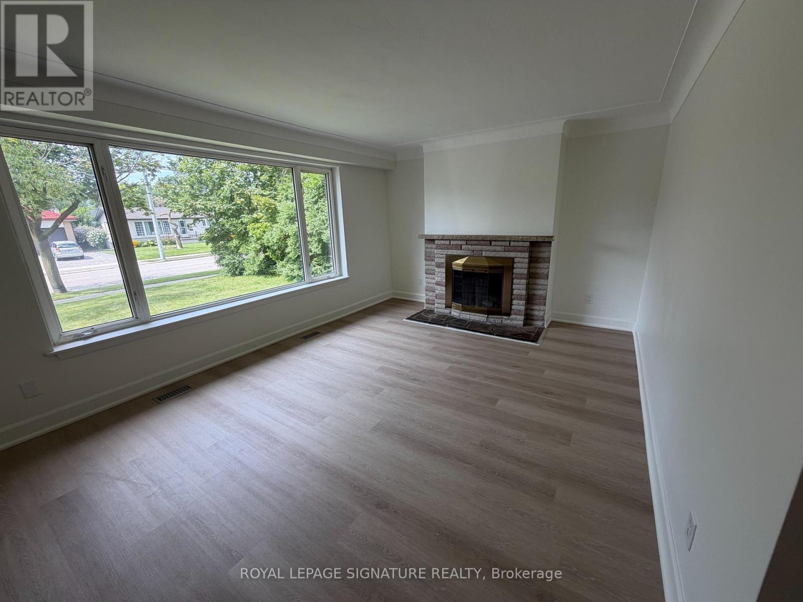 834 Mississauga Valley Boulevard, Mississauga, Ontario  L5A 1Z8 - Photo 6 - W13650102