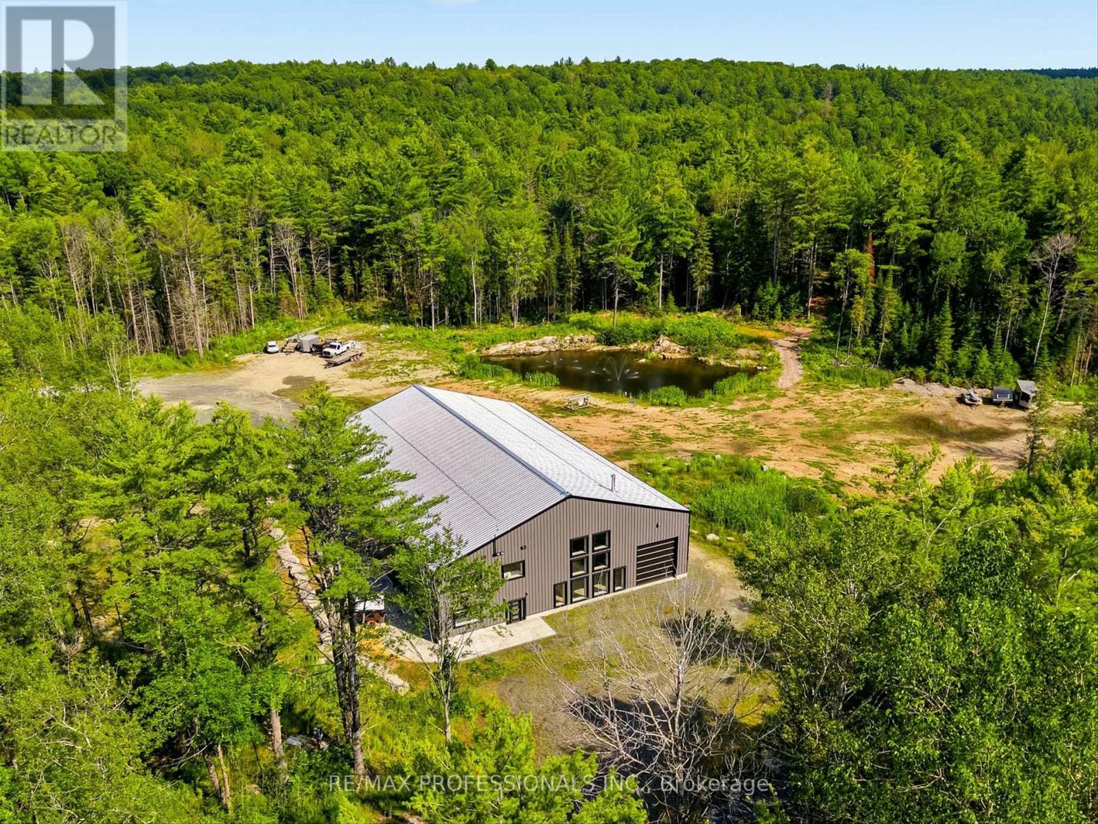 2320 Highway 117, Lake Of Bays, Ontario  P0B 1A0 - Photo 41 - X13653630