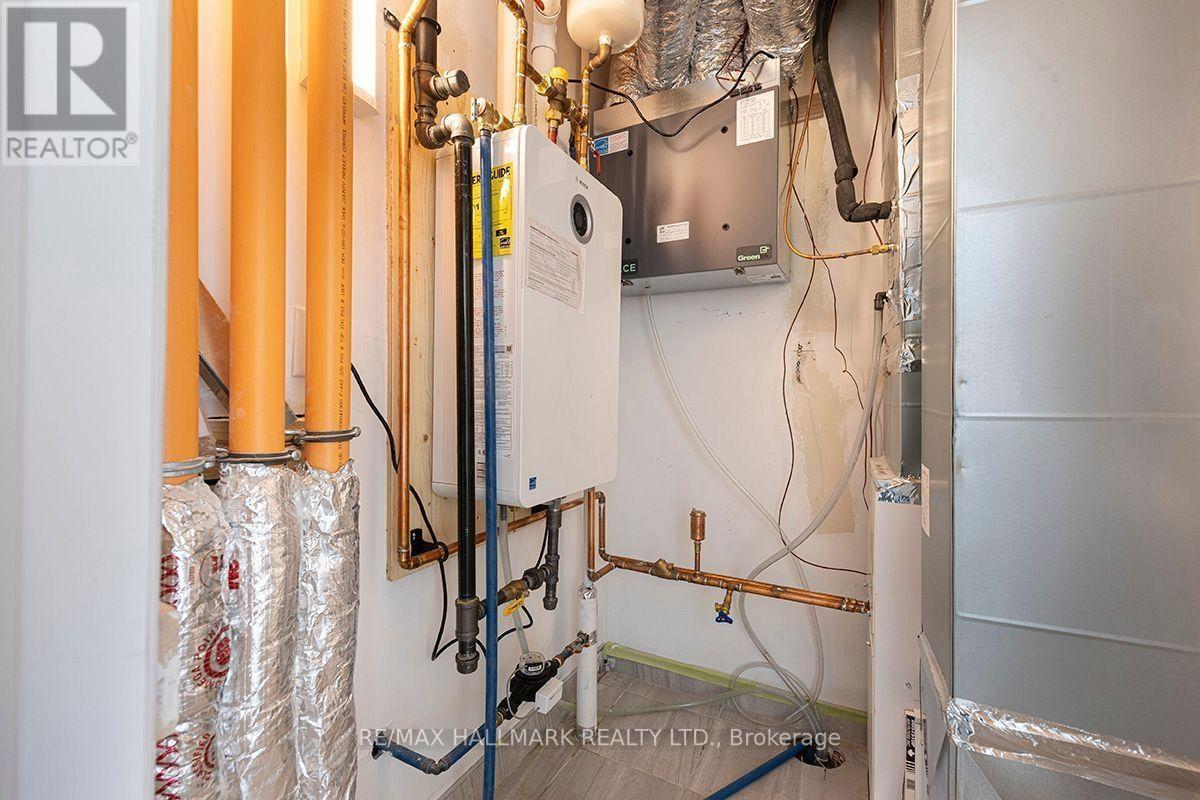 6 - 15 Brenthall Avenue, Toronto, Ontario  M2R 0B3 - Photo 11 - C13653940