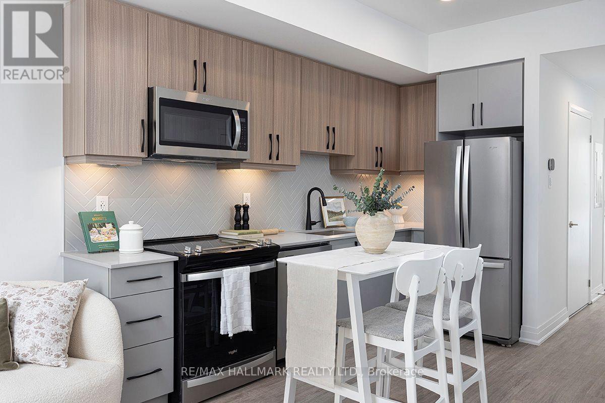 6 - 15 Brenthall Avenue, Toronto, Ontario  M2R 0B3 - Photo 5 - C13653940