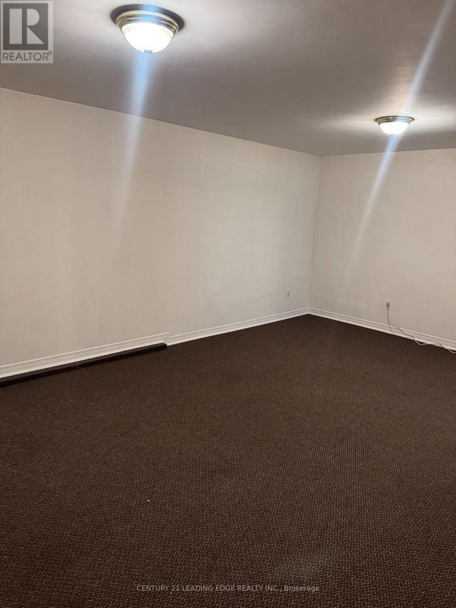 293 Oshawa Boulevard N, Oshawa, Ontario  L1G 5T2 - Photo 8 - E13653926