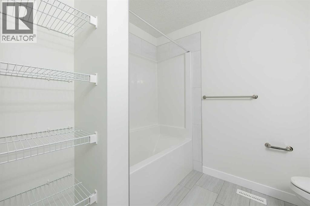 385 Sora Park SE, Calgary, Alberta  T3S 0L6 - Photo 24 - A2302959