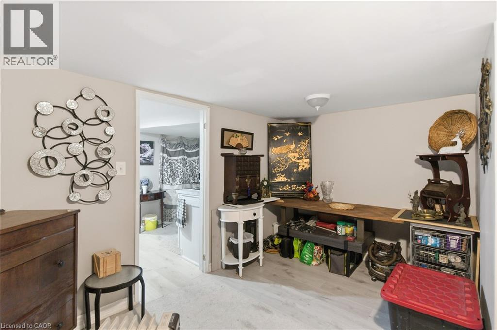 728 Main Street E, Hamilton, Ontario  L8M 1K9 - Photo 24 - 40854182