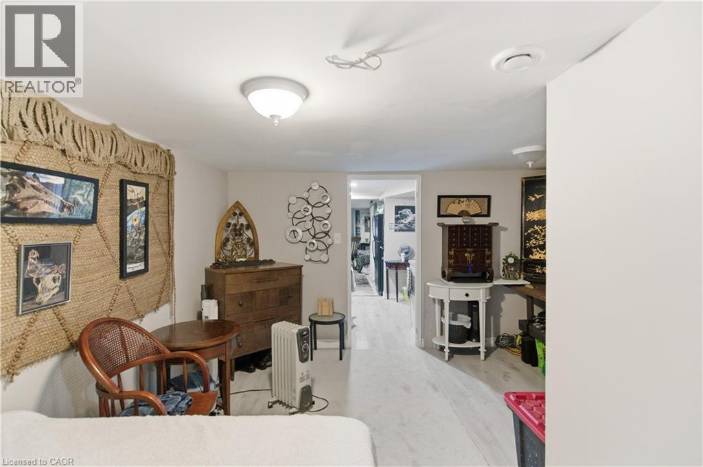 728 Main Street E, Hamilton, Ontario  L8M 1K9 - Photo 22 - 40854182