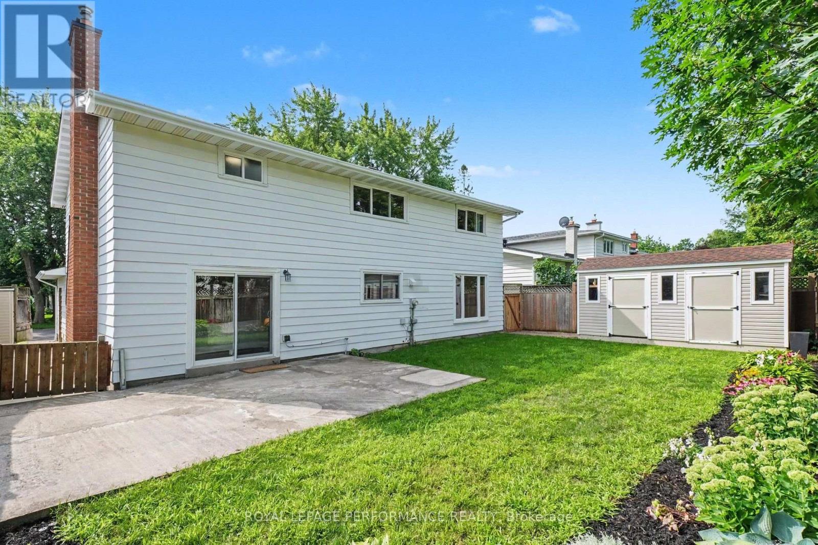 13 Centrepark Drive, Ottawa, Ontario  K1B 3C2 - Photo 33 - X13653980
