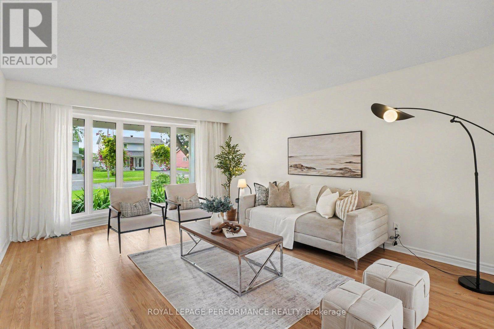 13 Centrepark Drive, Ottawa, Ontario  K1B 3C2 - Photo 6 - X13653980