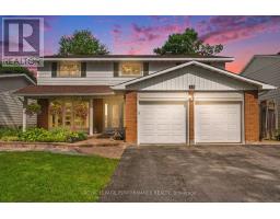 13 CENTREPARK DRIVE, Ottawa, Ontario