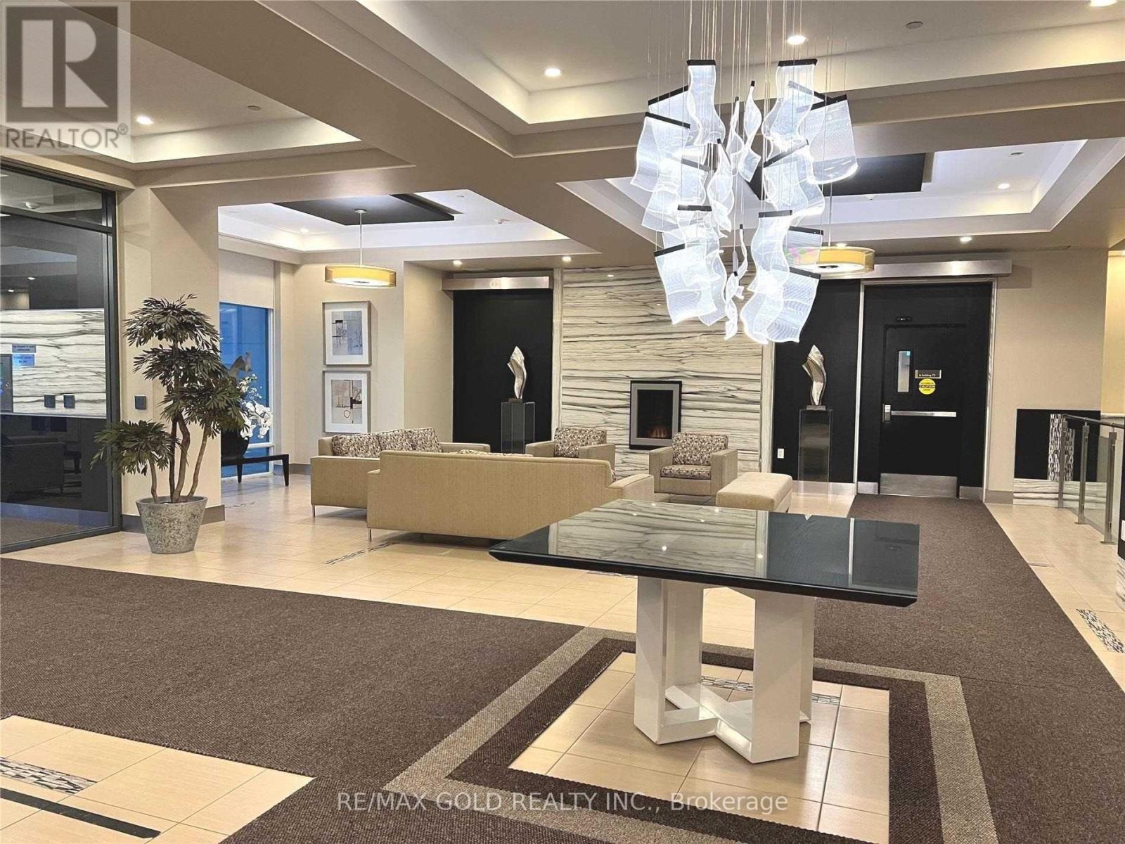508 - 75 South Town Centre Boulevard, Markham, Ontario  L6G 0B3 - Photo 2 - N13653886