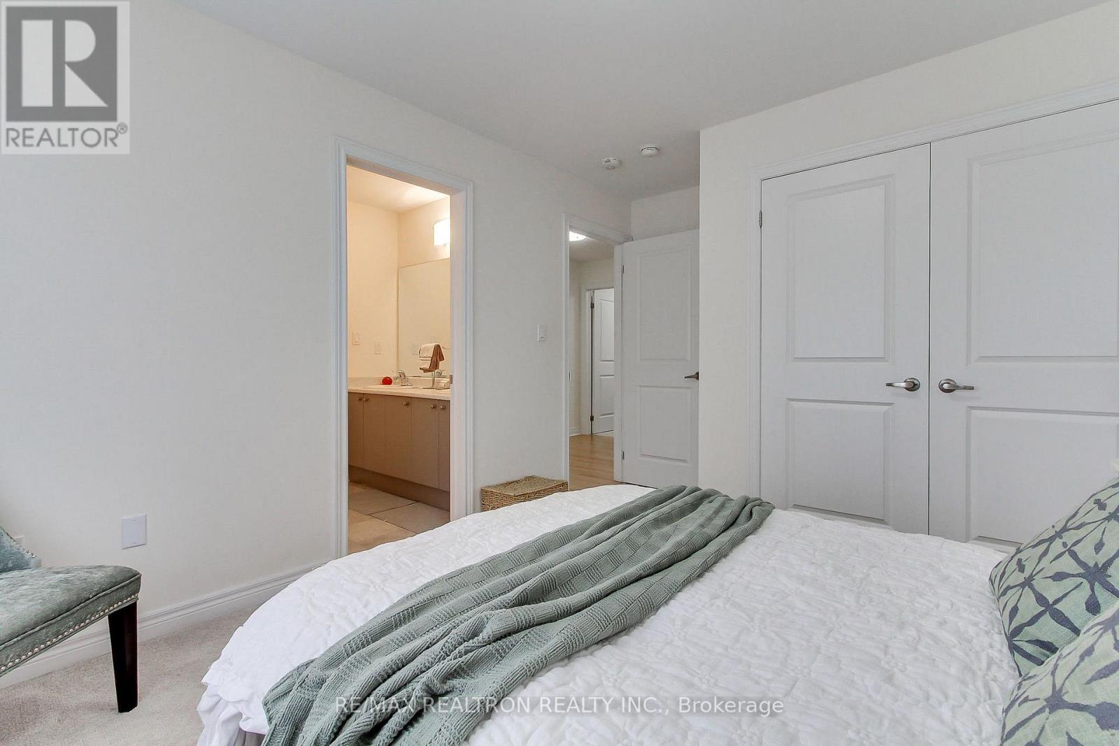 2236 Lozenby Street, Innisfil, Ontario  L9S 0M8 - Photo 36 - N13653896