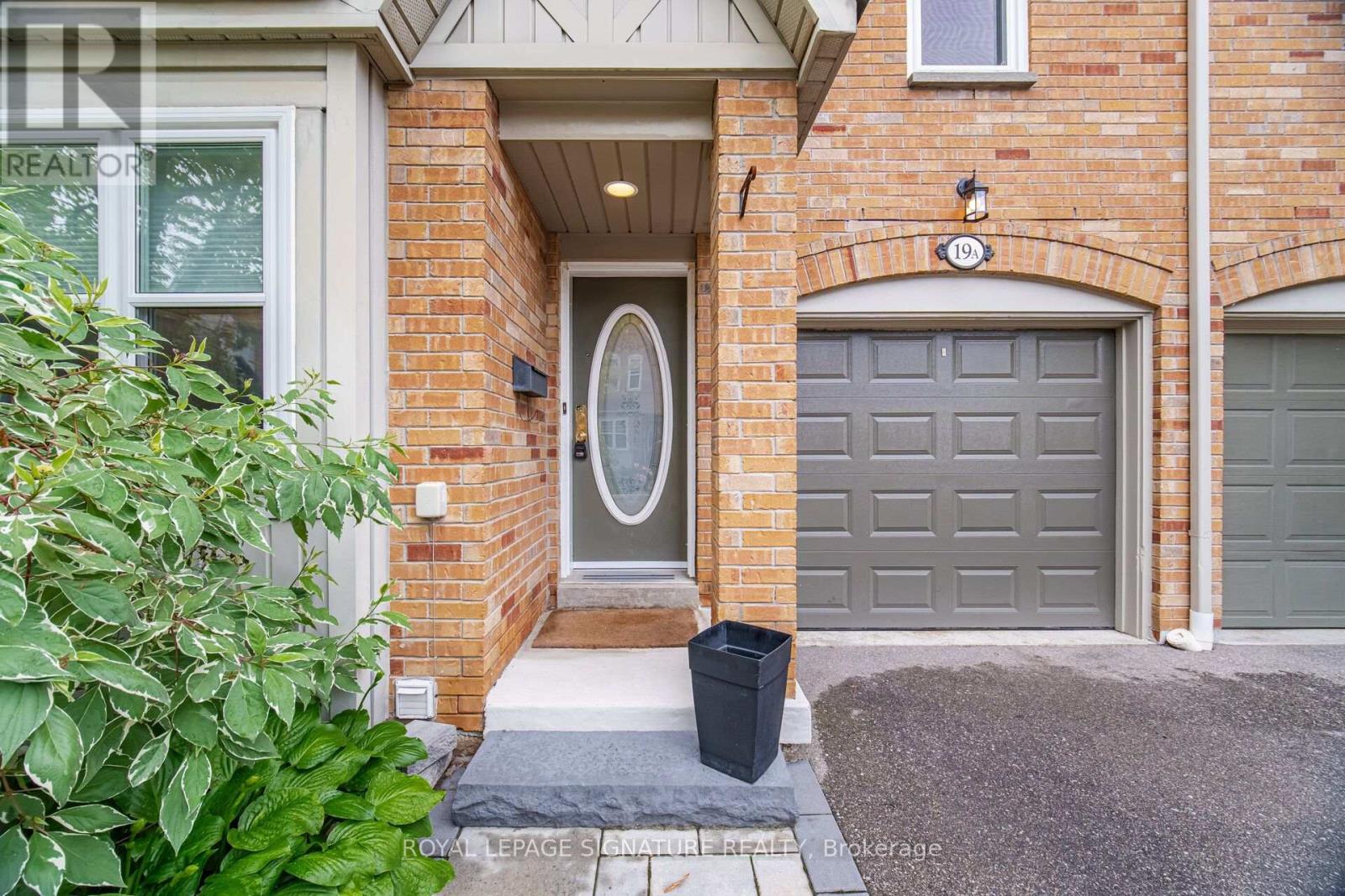 19a - 5940 Glen Erin Drive, Mississauga, Ontario  L5M 5W9 - Photo 3 - W13653888