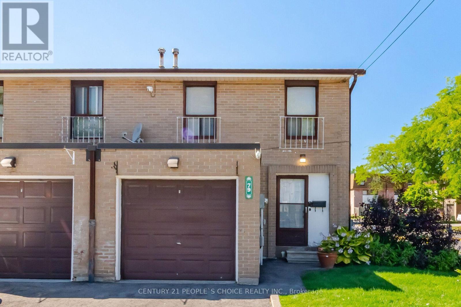 79 FLEETWOOD CRESCENT, Brampton, Ontario