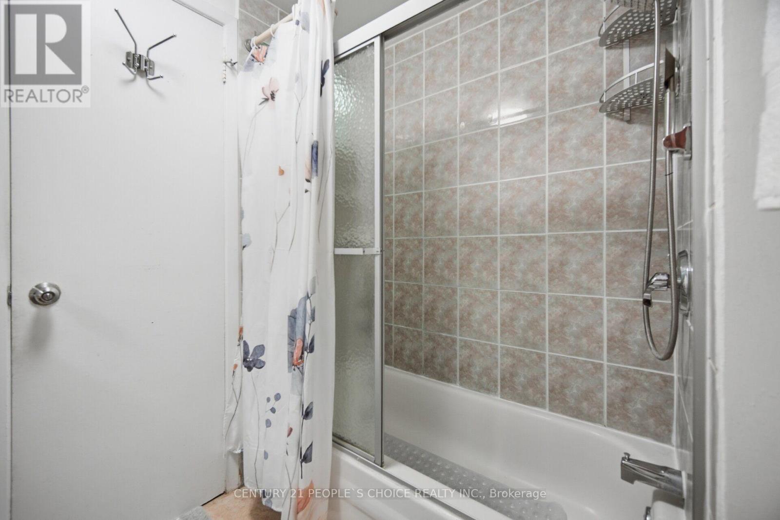 79 Fleetwood Crescent, Brampton, Ontario  L6T 2E5 - Photo 32 - W13653922