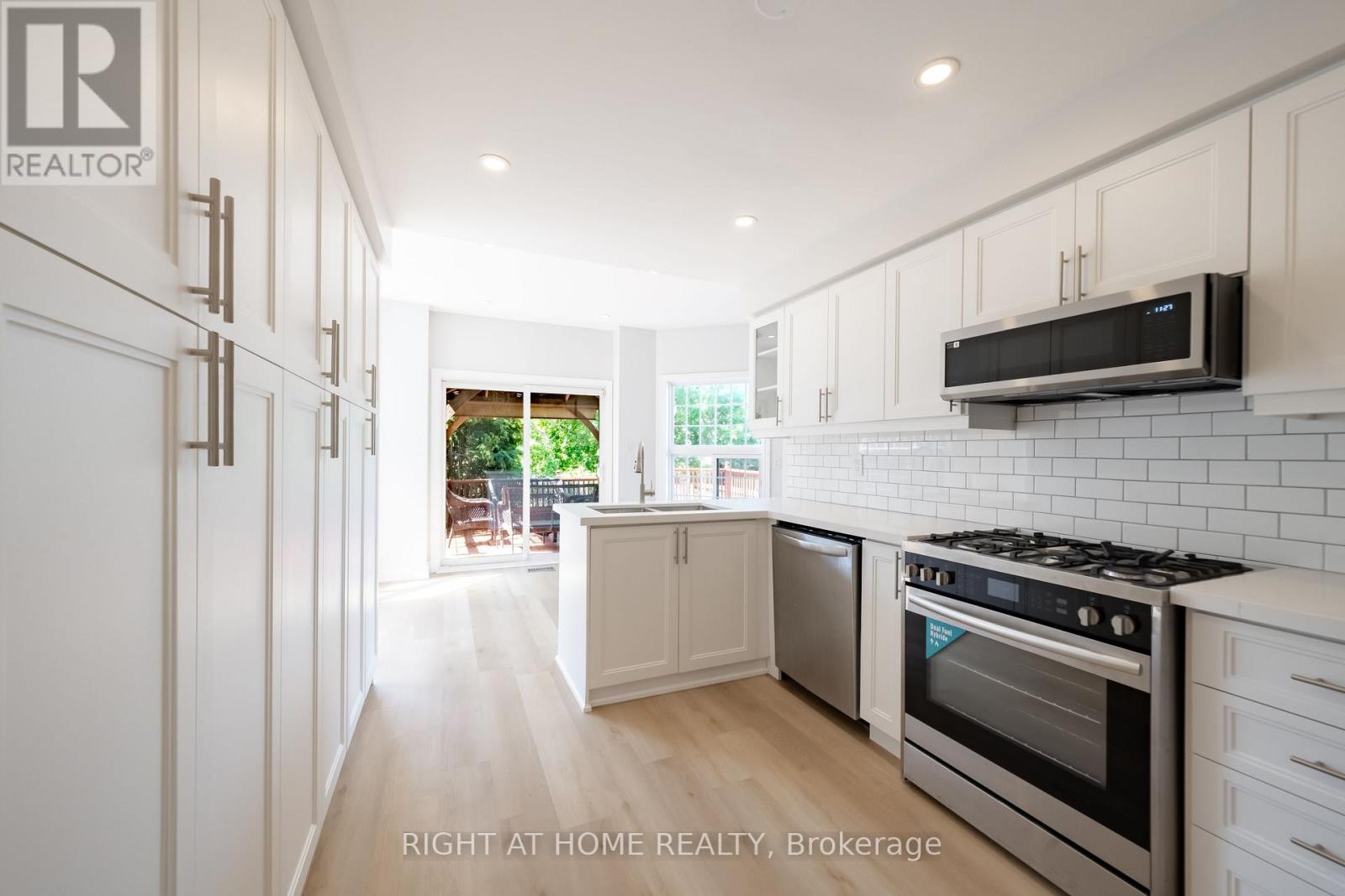 345 Mill Street S, Brampton, Ontario  L6Y 2Y8 - Photo 6 - W13653960