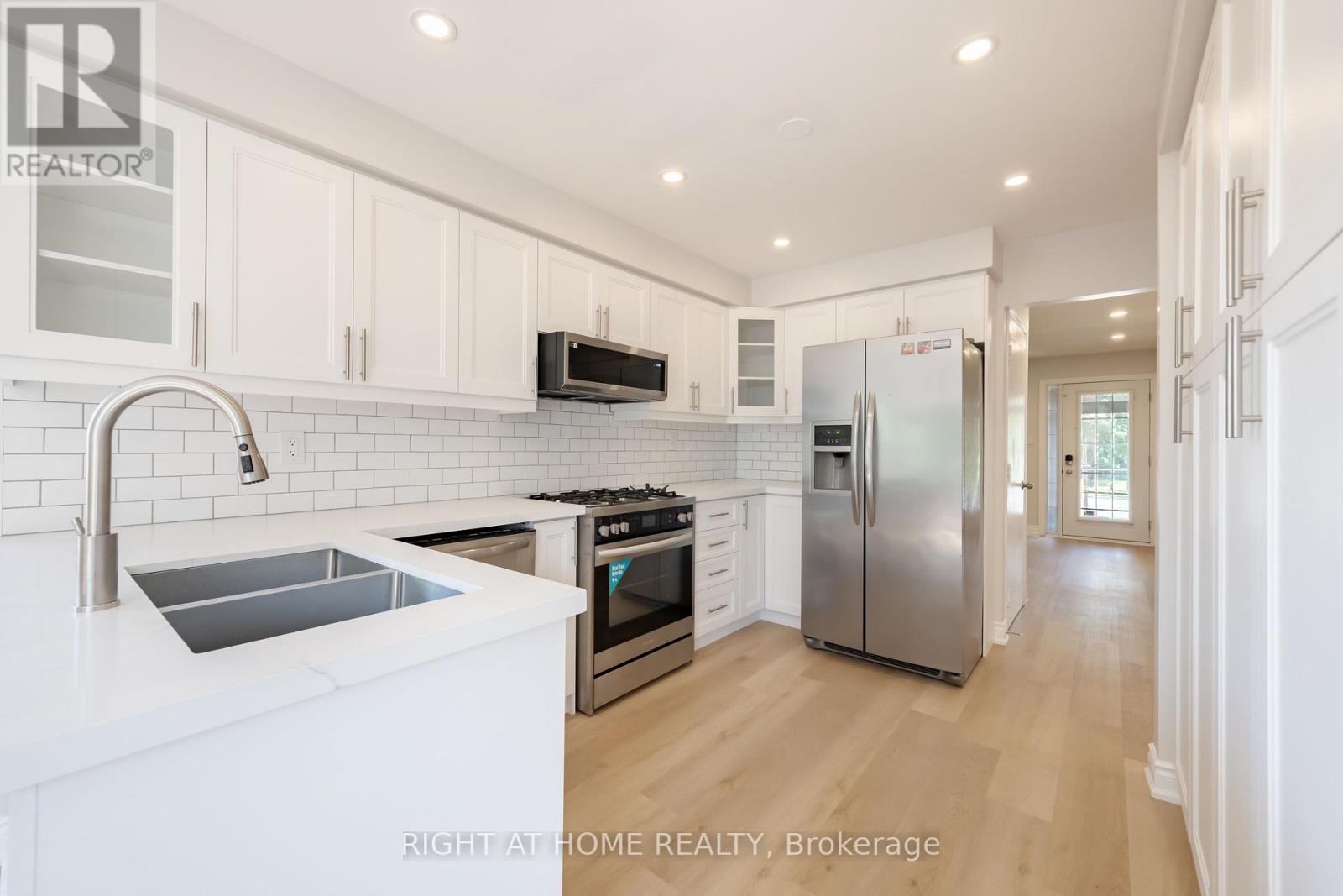 345 Mill Street S, Brampton, Ontario  L6Y 2Y8 - Photo 7 - W13653960