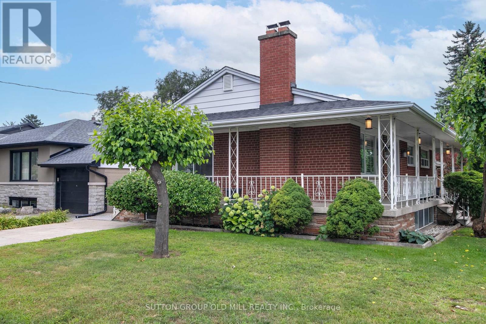 993 Islington Avenue, Toronto, Ontario  M8Z 4R1 - Photo 3 - W13653964