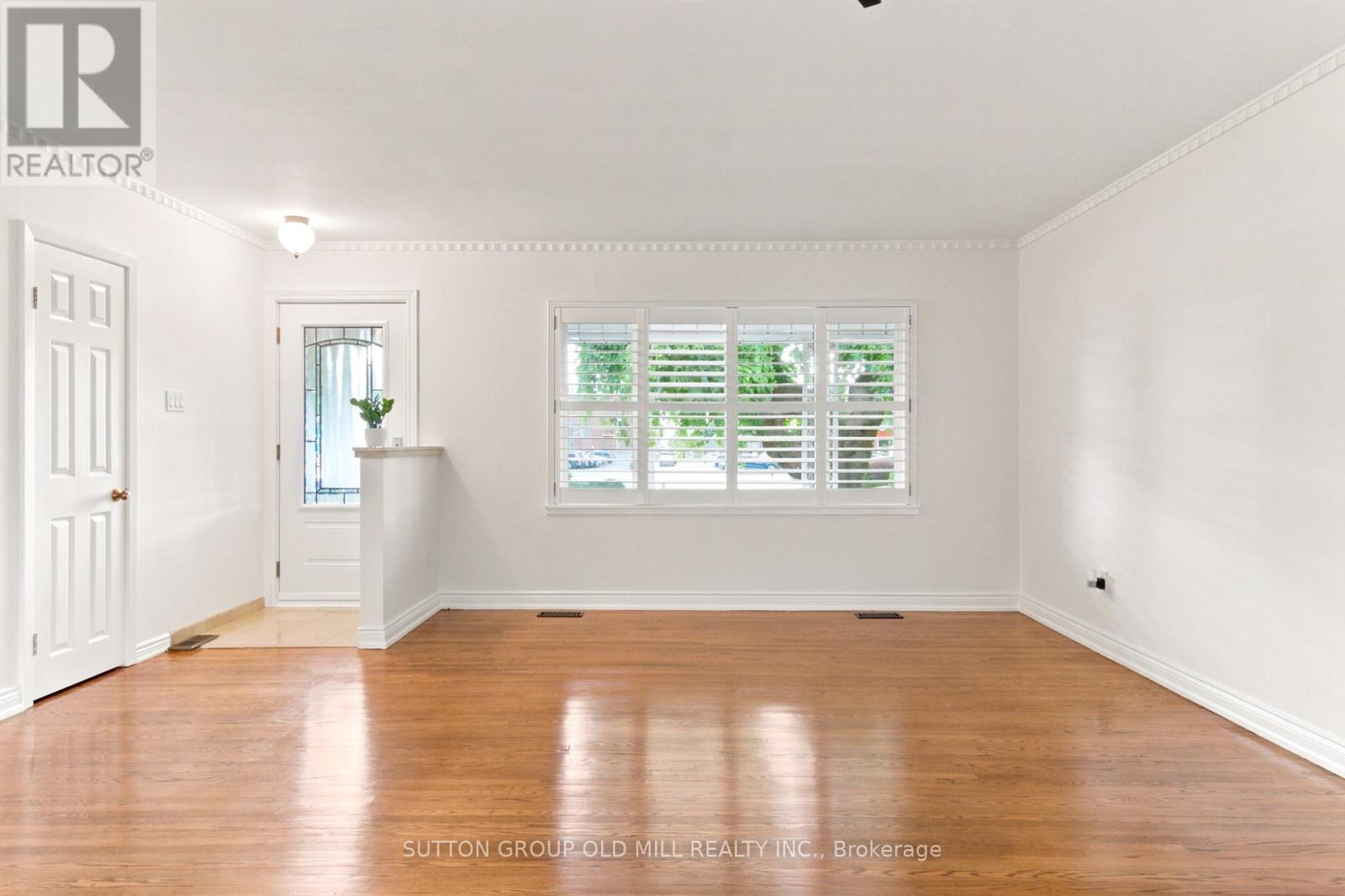 993 Islington Avenue, Toronto, Ontario  M8Z 4R1 - Photo 6 - W13653964