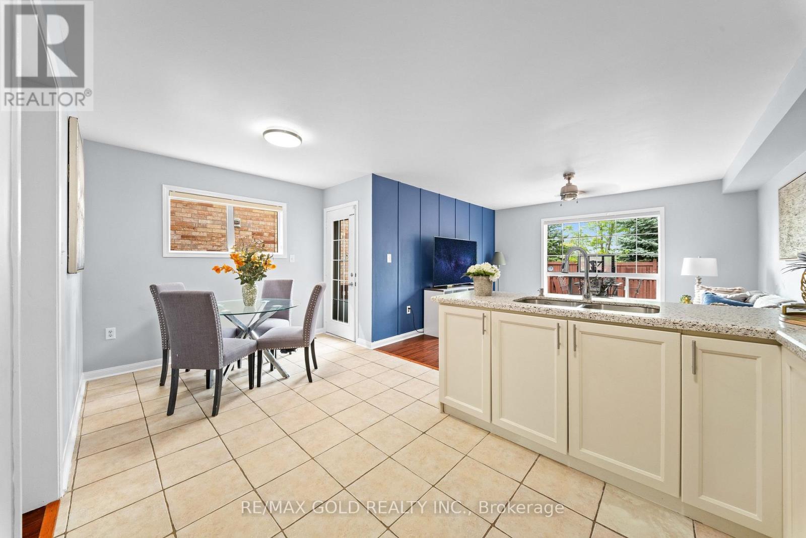 61 Herdwick Street, Brampton, Ontario  L6S 6L6 - Photo 15 - W13653970