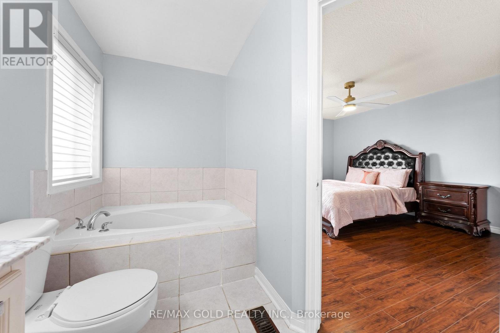 61 Herdwick Street, Brampton, Ontario  L6S 6L6 - Photo 25 - W13653970