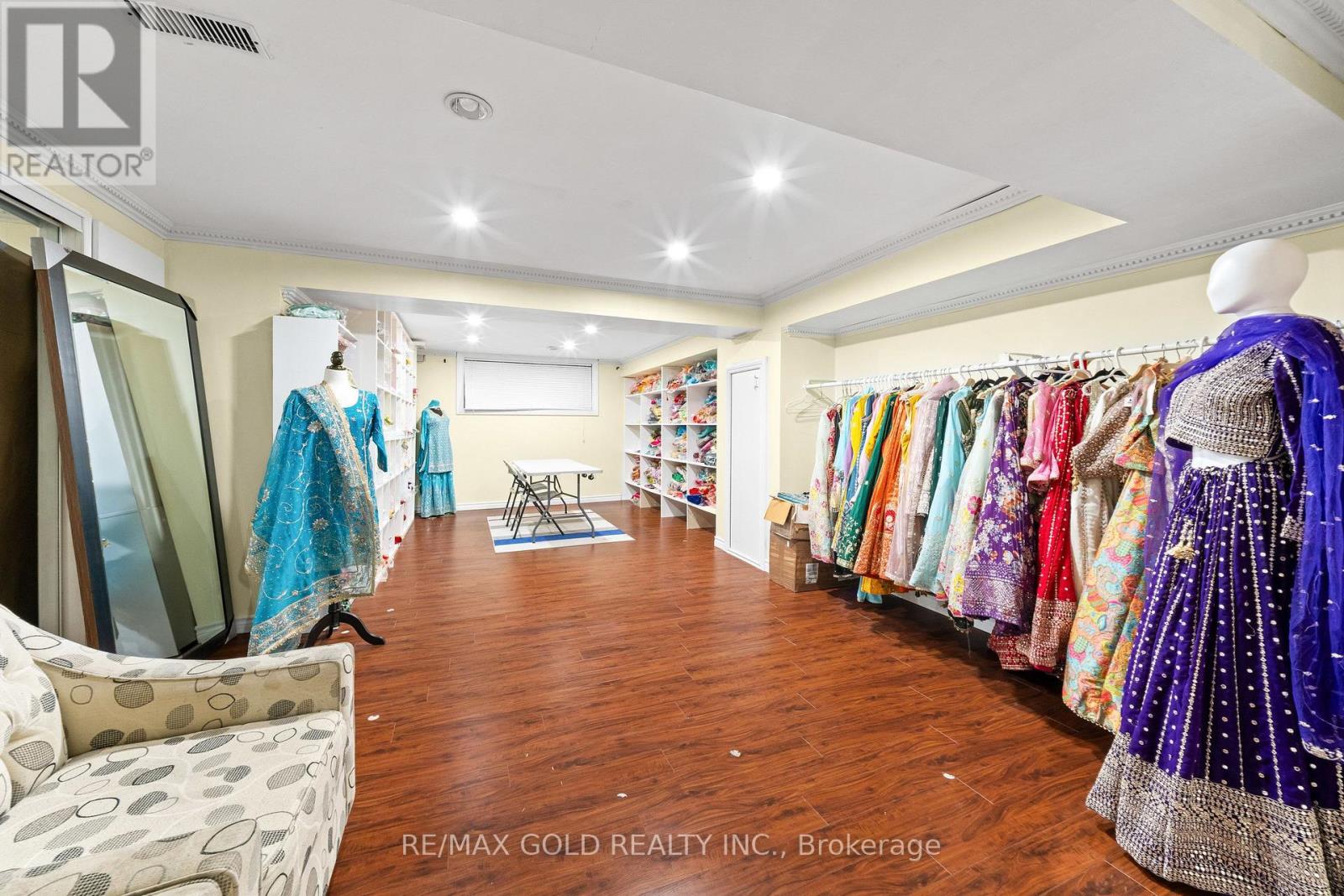 61 Herdwick Street, Brampton, Ontario  L6S 6L6 - Photo 36 - W13653970