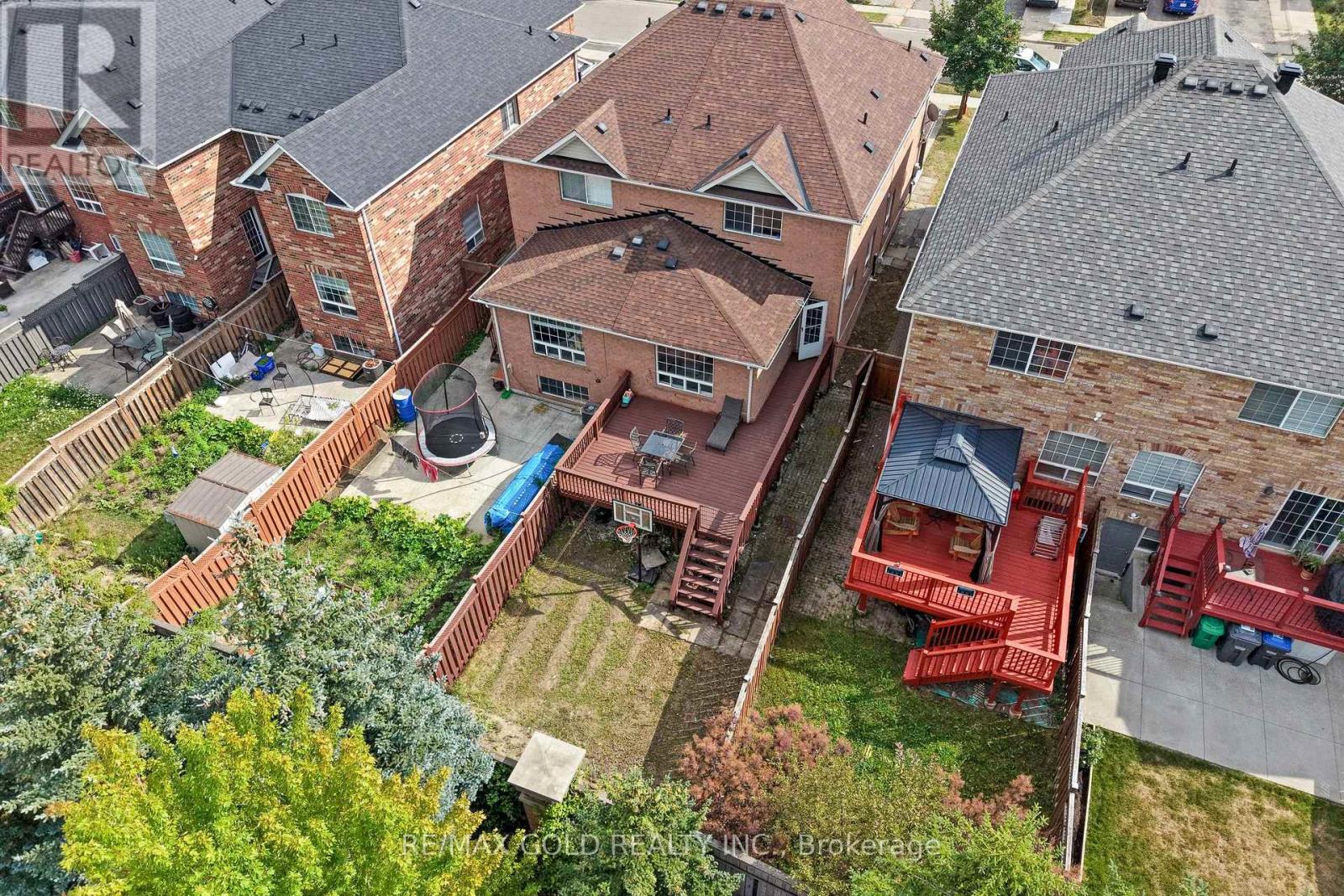 61 Herdwick Street, Brampton, Ontario  L6S 6L6 - Photo 44 - W13653970