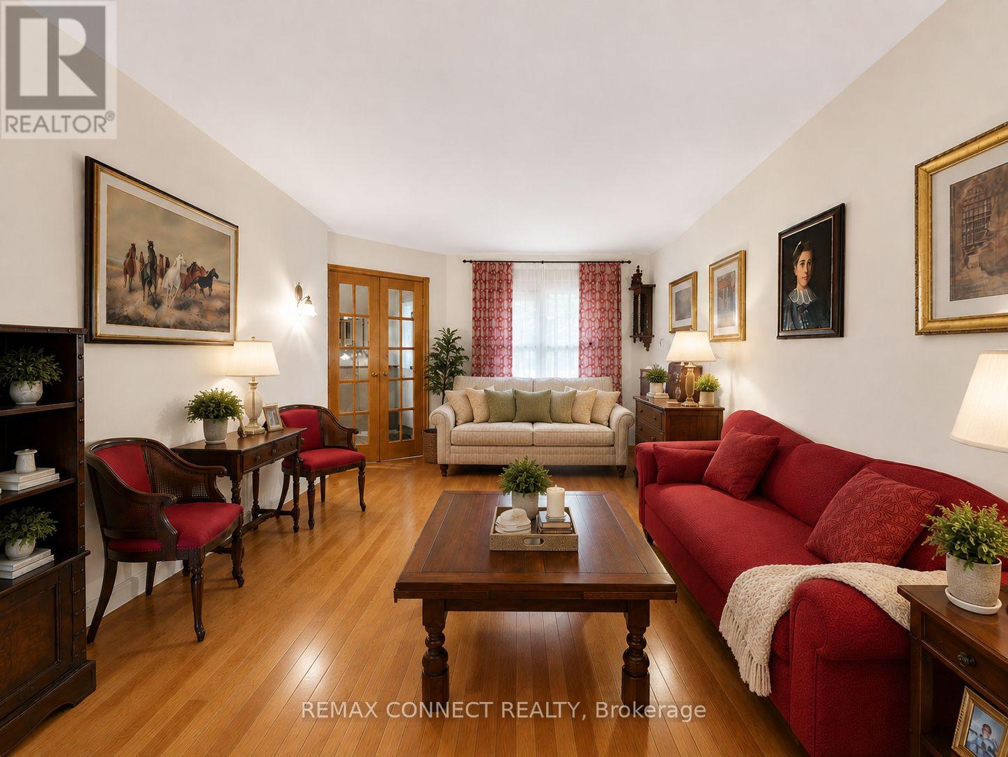 60 Starspray Boulevard, Toronto, Ontario  M1C 4P3 - Photo 34 - E13606096