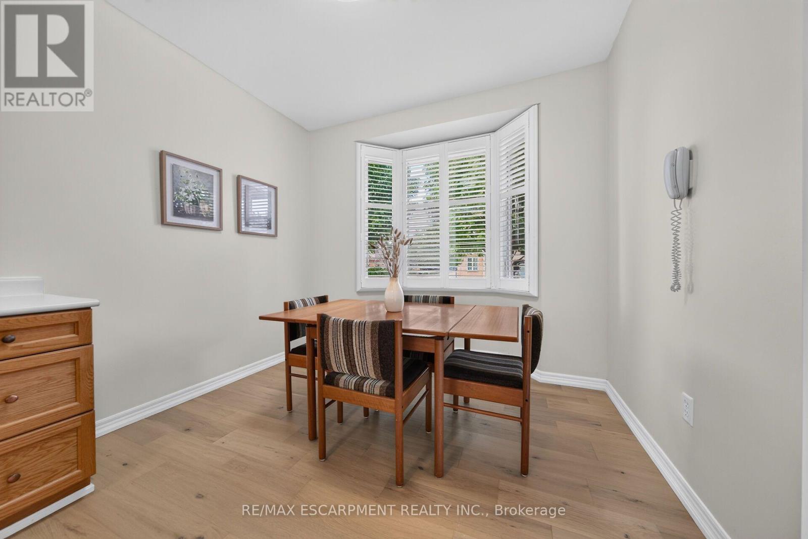 21 Twentyplace Boulevard, Hamilton, Ontario  L0R 1W0 - Photo 10 - X13653918