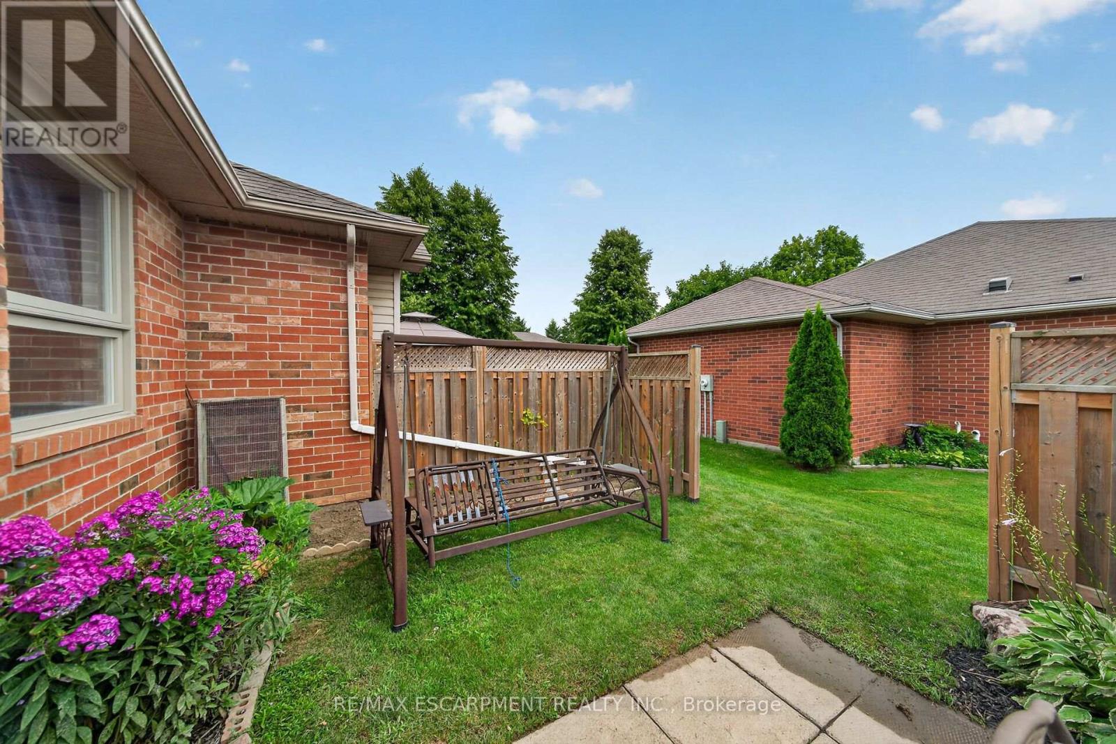 21 Twentyplace Boulevard, Hamilton, Ontario  L0R 1W0 - Photo 45 - X13653918