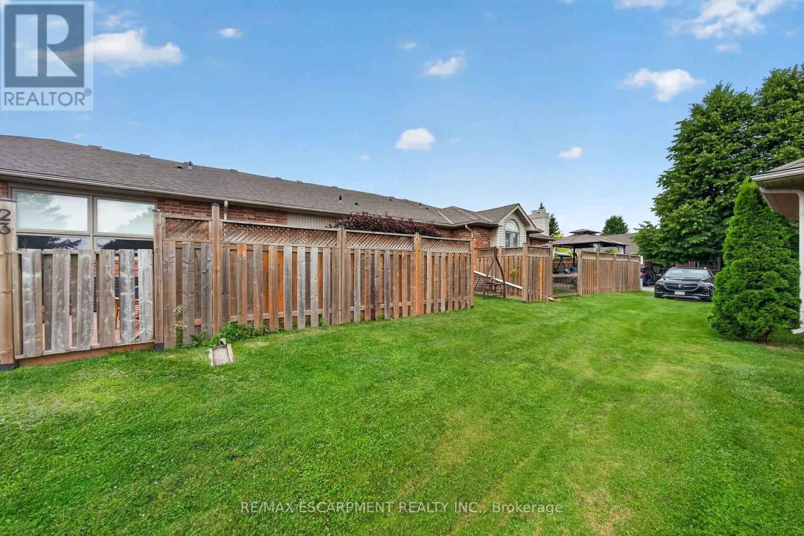 21 Twentyplace Boulevard, Hamilton, Ontario  L0R 1W0 - Photo 48 - X13653918
