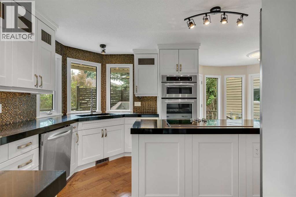35 Strasbourg Bay SW, Calgary, Alberta  T3H 1Y3 - Photo 10 - A2335128