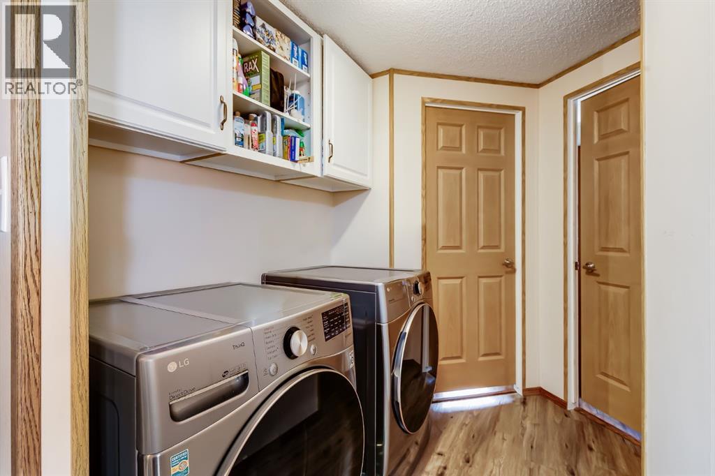 806 Beckner Crescent, Carstairs, Alberta  T0M 0N0 - Photo 11 - A2335859