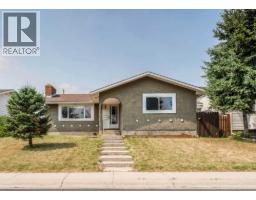 235 Penswood Way SE, Calgary, Alberta