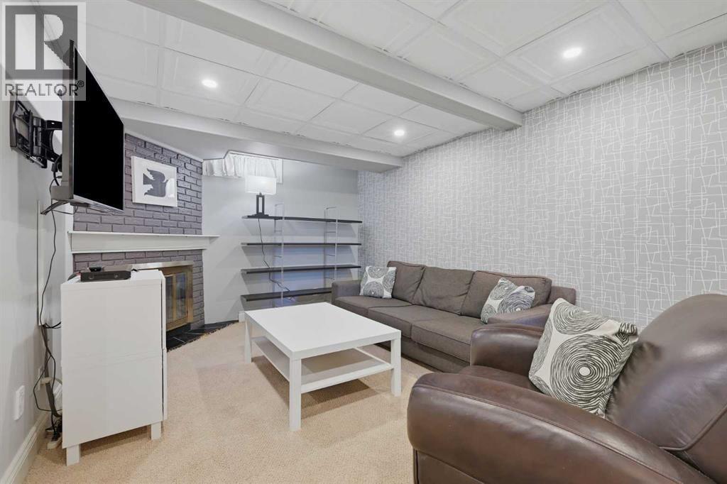 111 Coachwood Crescent Sw, Calgary, Alberta T3H 1C2 - Photo 32 - A2335109