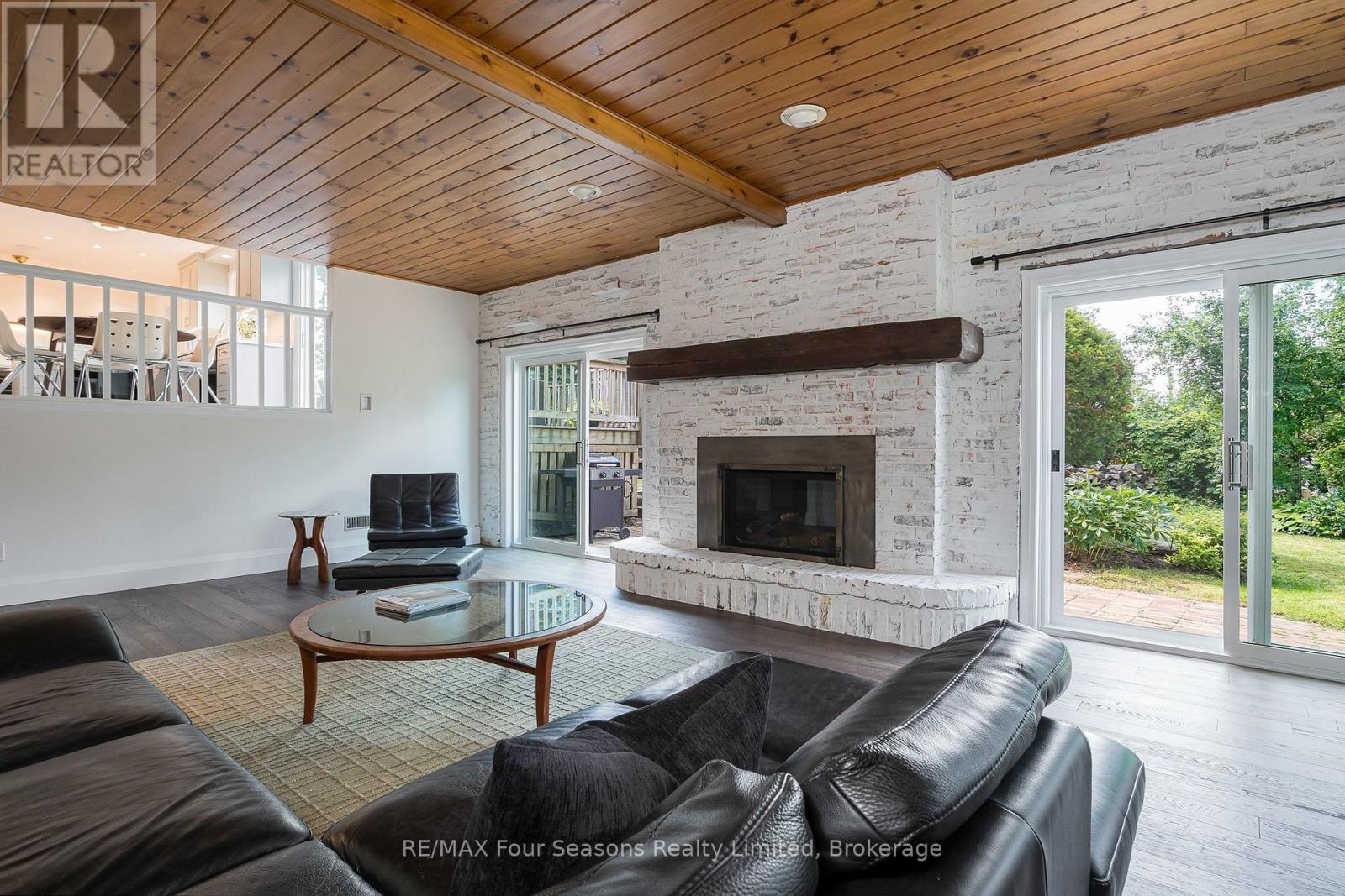 97 & 99 Huron Street, Collingwood, Ontario  L9Y 4Y3 - Photo 22 - S13653944